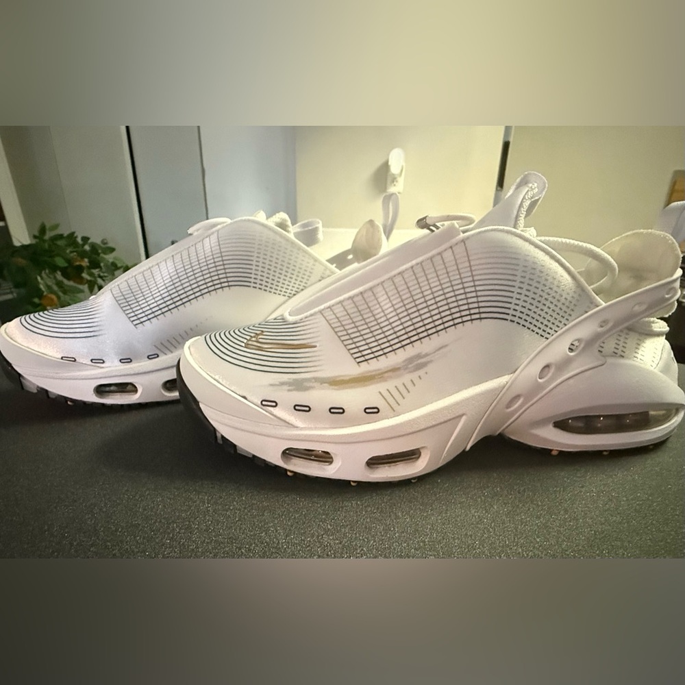 NIKE AIR MAX CRAZE SIZE 7